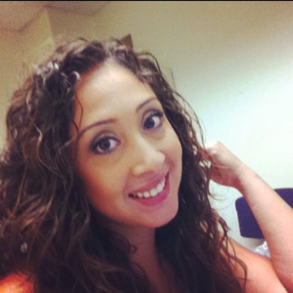 Meet your Posher, Analicia